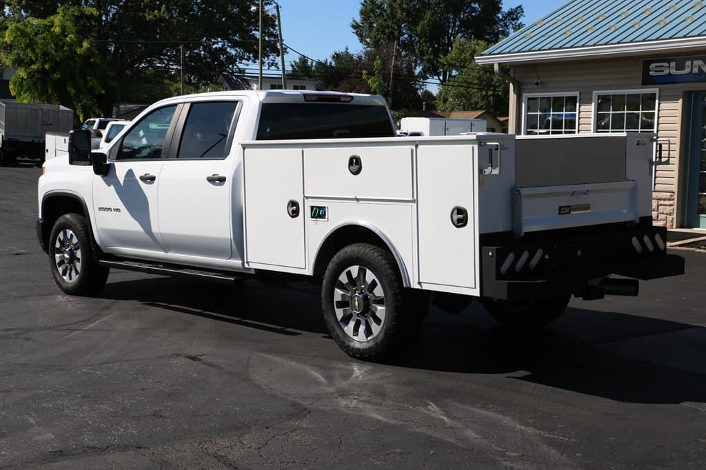 2025 Chevrolet 2500 SERV BODY 4x4 CUSTOM DIESEL SERVICE BODY - Image 3