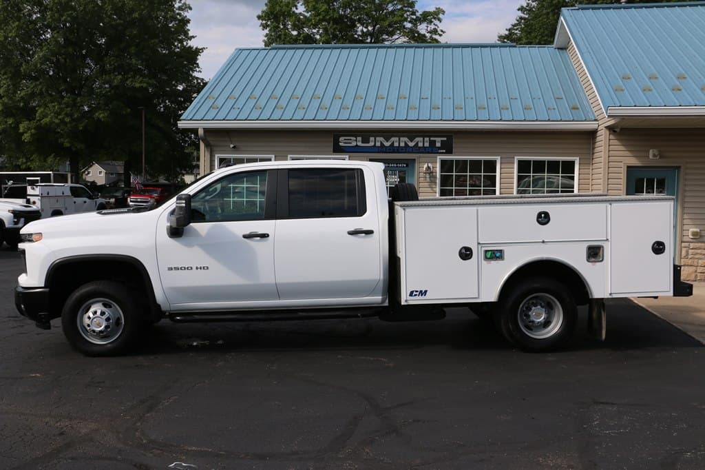 Photo 2 of 2025 Chevrolet 3500 SERV BODY 4x4 DIESEL SERVICE BODY